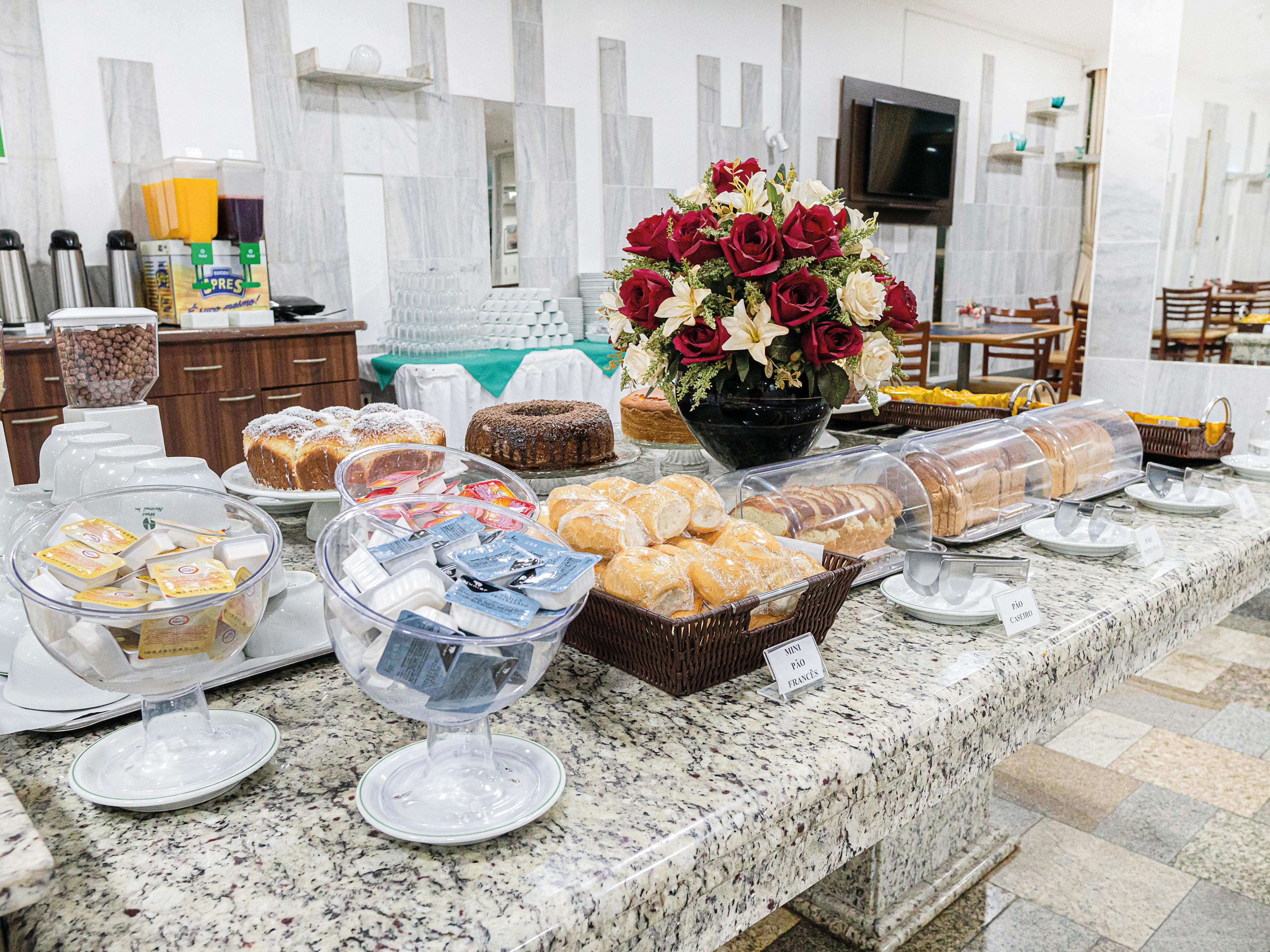 Hotel Nacional Inn Лимейра Екстериор снимка