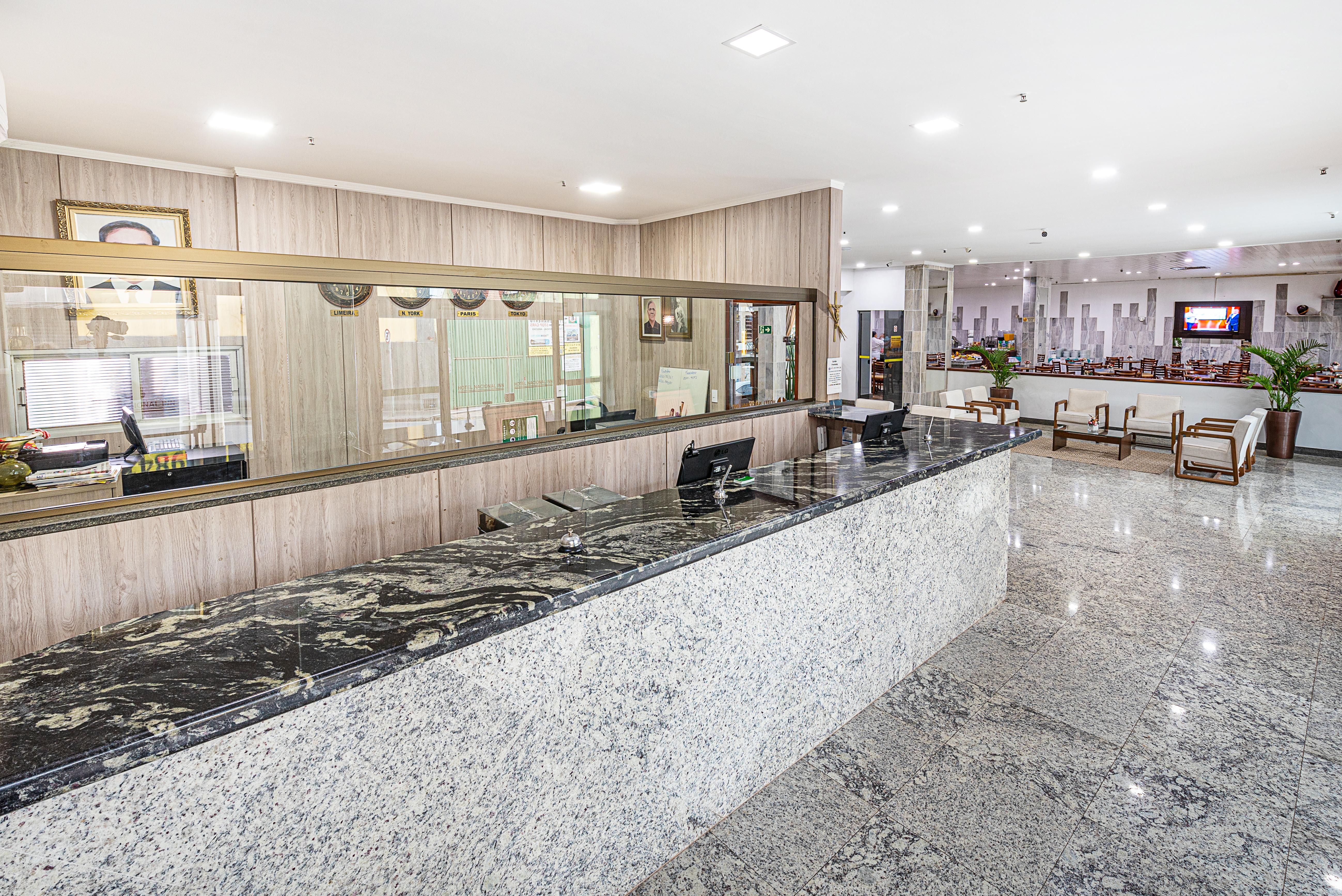 Hotel Nacional Inn Лимейра Екстериор снимка