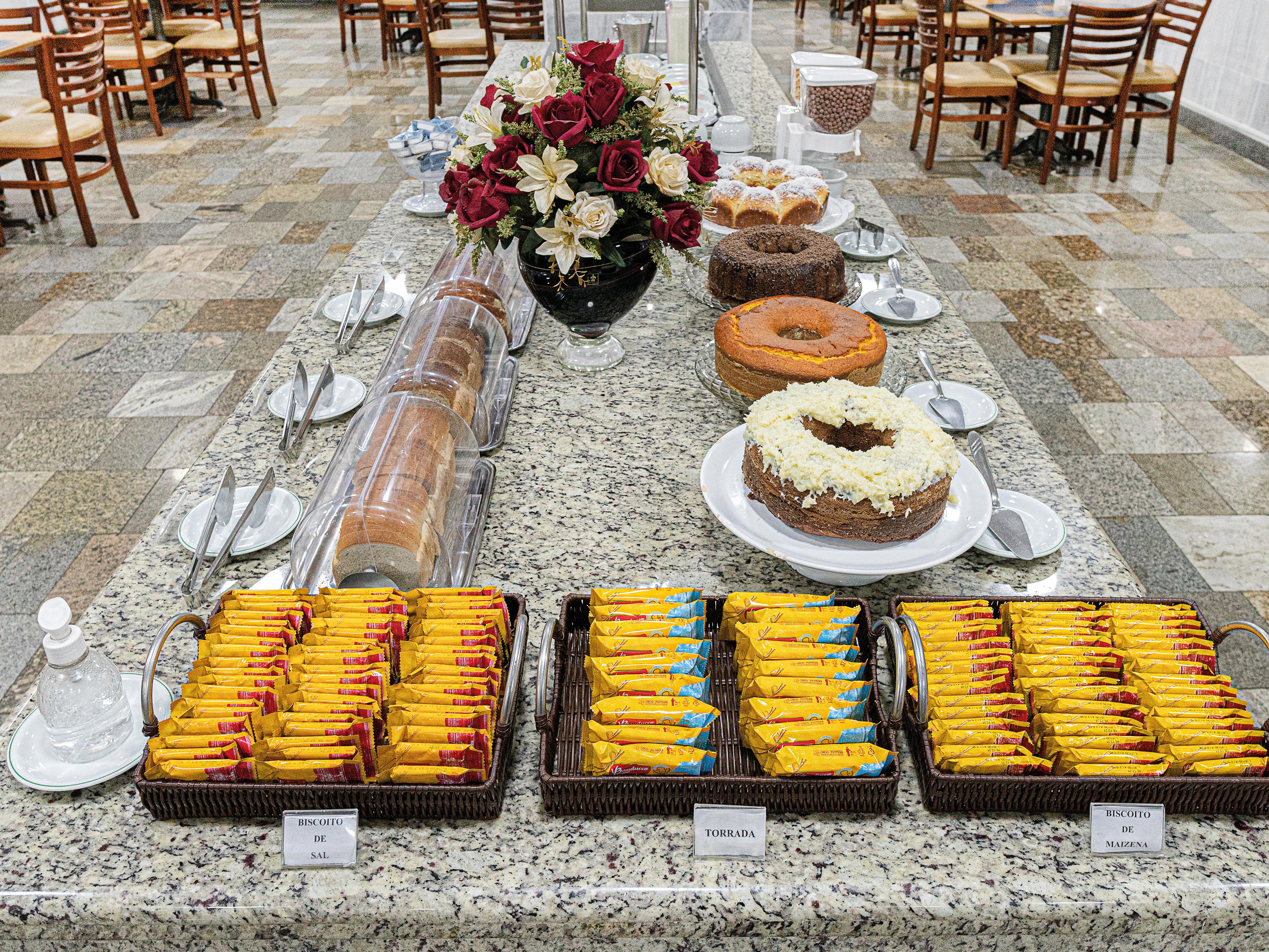 Hotel Nacional Inn Лимейра Екстериор снимка